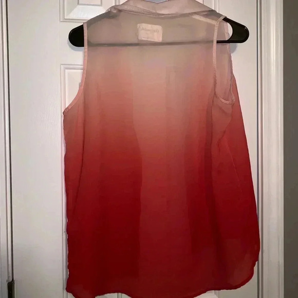 Ombré Blouse - Picture 3 of 4